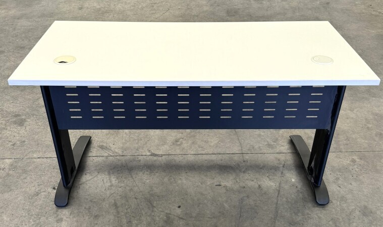 White Desk 1500mm/Modesty Panel
