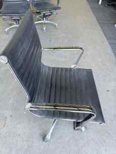 Eames Replica Boardroom Chair 