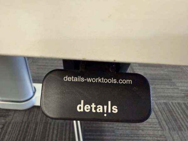 Steelcase Airtouch Pneumatic Height Adjust Sit-Stand Desk with dual Monitor Arms
