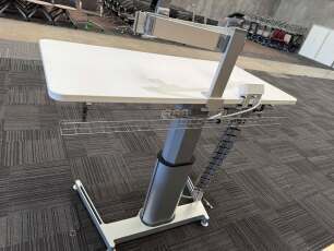 Steelcase Airtouch Pneumatic Height Adjust Sit-Stand Desk with dual Monitor Arms