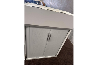 Tambour 900mm with Detachable Planter Box