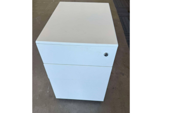 White 3 Draw Pedestal