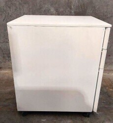 White 3 Draw Pedestal 400mm