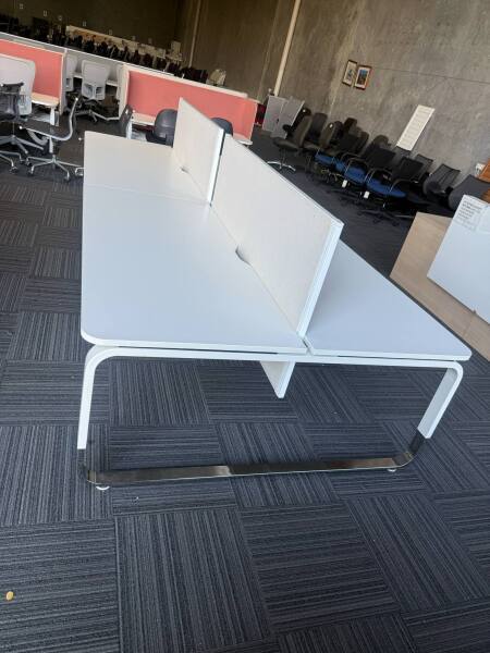 Style 4 Person Workstation 1800mm