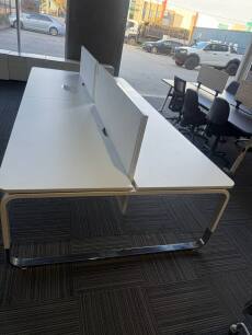 Style 4 Person Workstation 1800mm