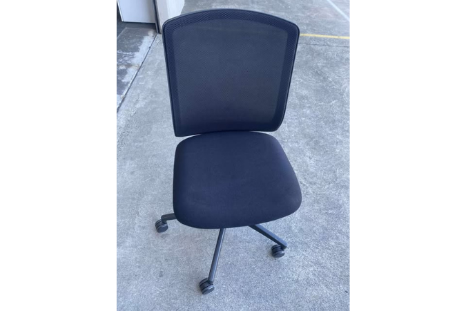 Black Task Chair