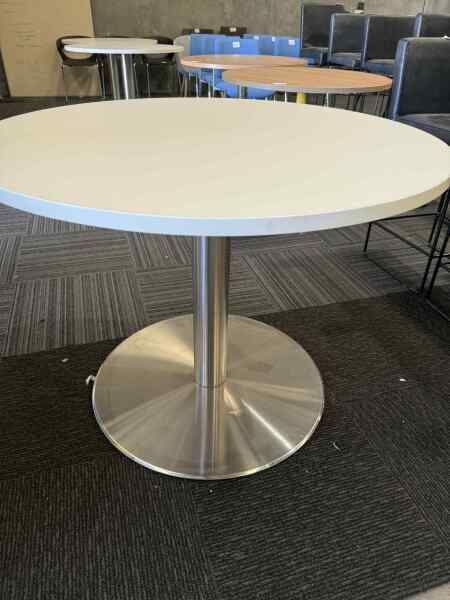Round Cafe Table 1000mm