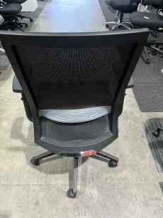 Majestic Black Task Chair/arm