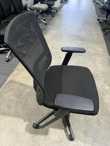 Black Task Chair-arms- lumbar