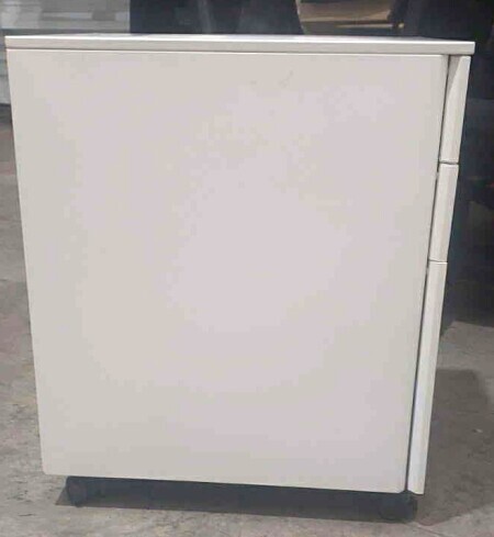 Three Draw Pedestal