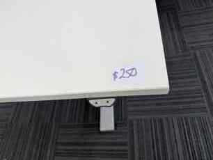 Kinnarps Height Adjust Desk 1800mm