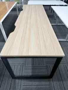 Two Person DESK 2700mm