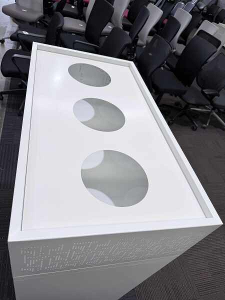 White Tambours 900mm with Planter Box