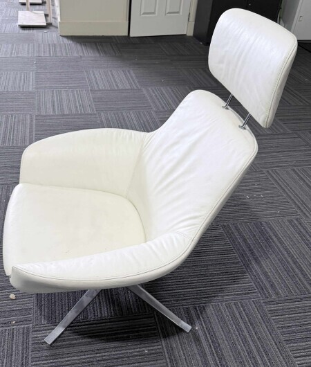 Walter Knoll Oscar Chair