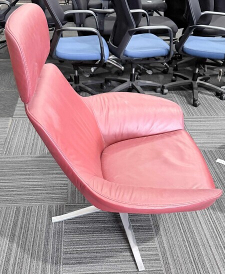 Walter Knoll Oscar Chair